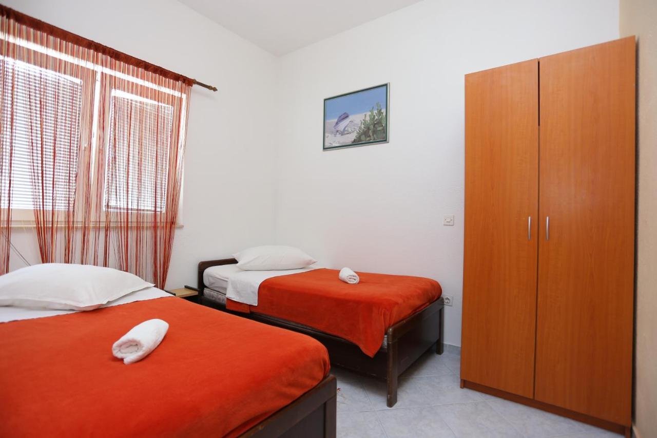 Apartments With A Parking Space Lokva Rogoznica, Omis - 17645 Екстериор снимка