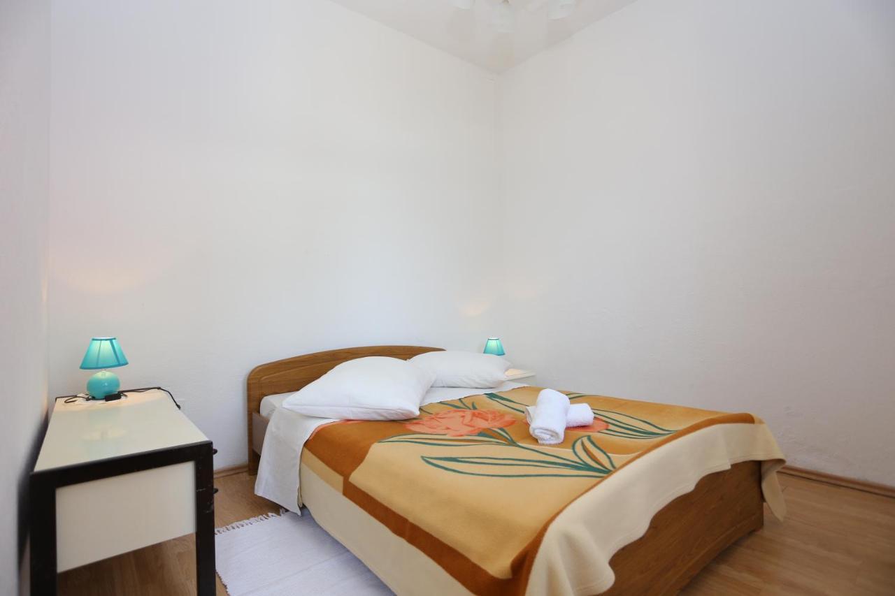 Apartments With A Parking Space Lokva Rogoznica, Omis - 17645 Екстериор снимка